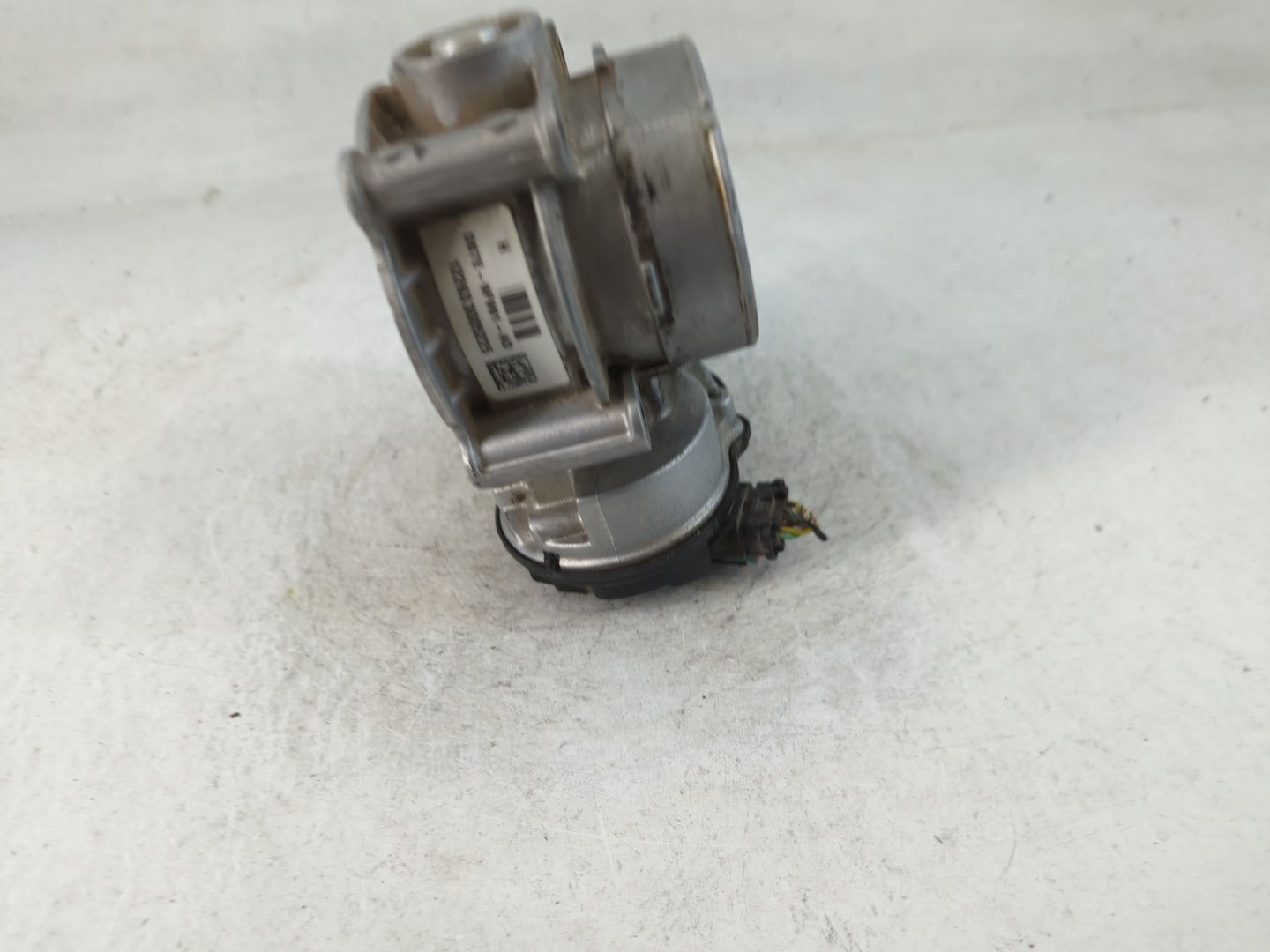 2013-2020 Ford Fusion Throttle Body P/N:DS7E-9F991-AD Fits Fits 2013 2014 2015 2016 2017 2018 2019 2020 2021 2022 OEM Used A
