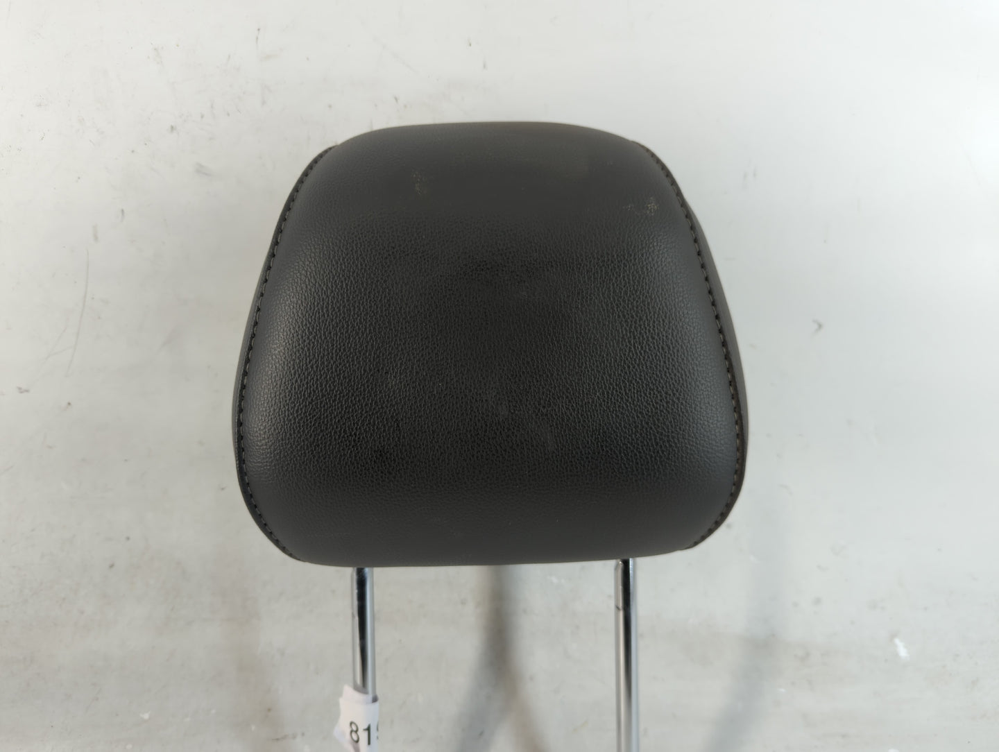 2013 Ford Fusion Headrest Head Rest Front Driver Passenger Seat Fits Fits 1999 2000 2001 2002 OEM Used Auto Parts - Oemuseda