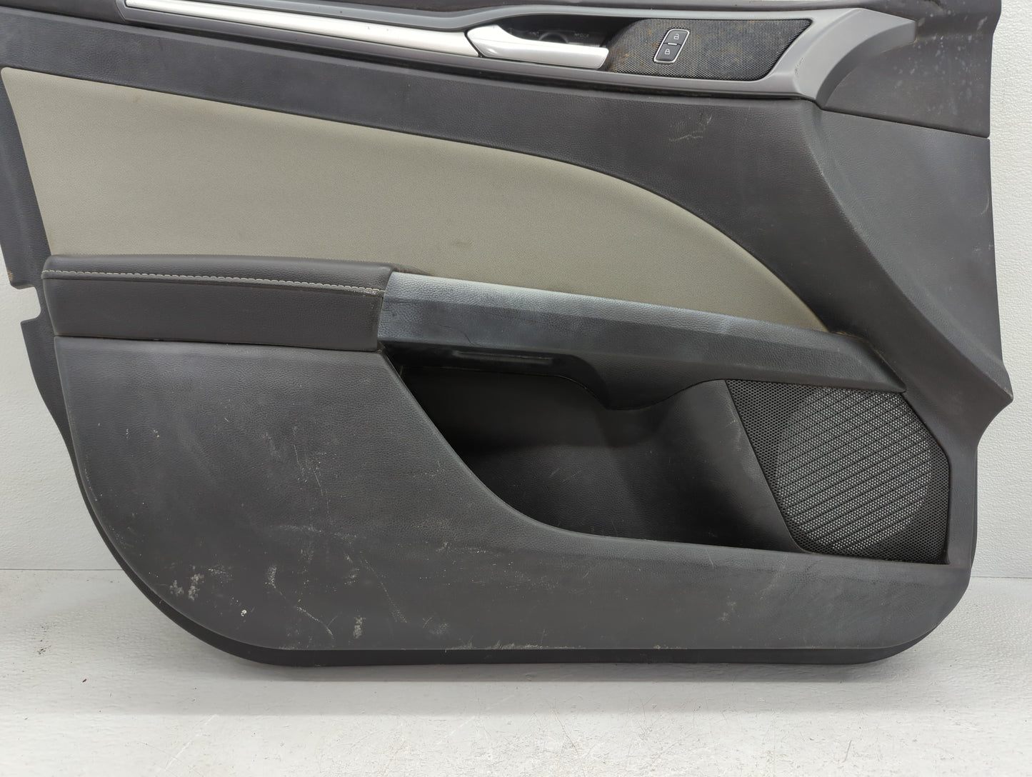 2013 Ford Fusion Rear Left Driver Interior Door Panel Trim - Oemusedautoparts1.com