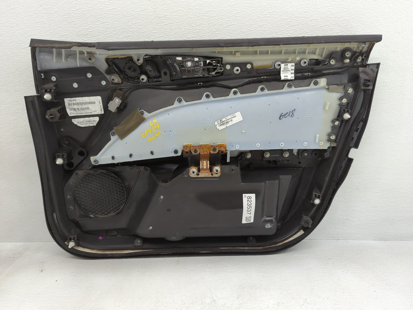 2013 Ford Fusion Rear Left Driver Interior Door Panel Trim - Oemusedautoparts1.com