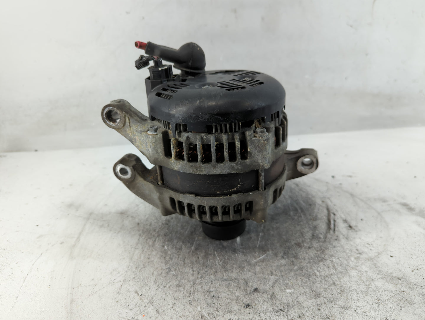2013-2020 Ford Fusion Alternator Replacement Generator Charging Assembly Engine OEM P/N:9G1T-10300-BF Fits OEM Used Auto Par