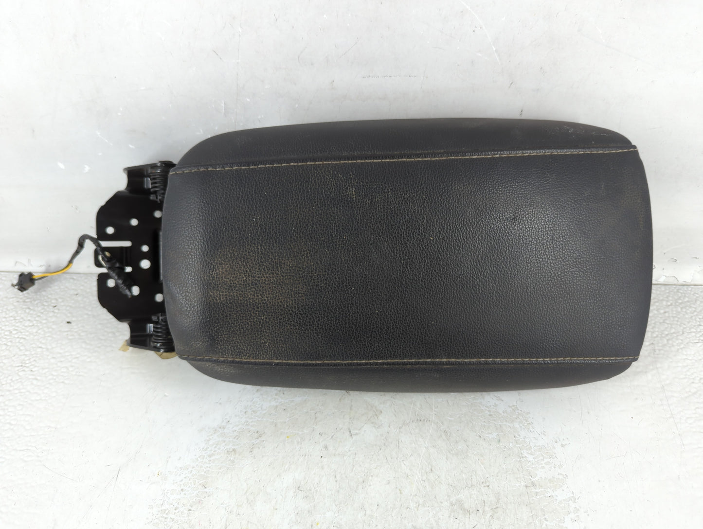 2013 Ford Fusion Center Floor Console Fits OEM Used Auto Parts - Oemusedautoparts1.com
