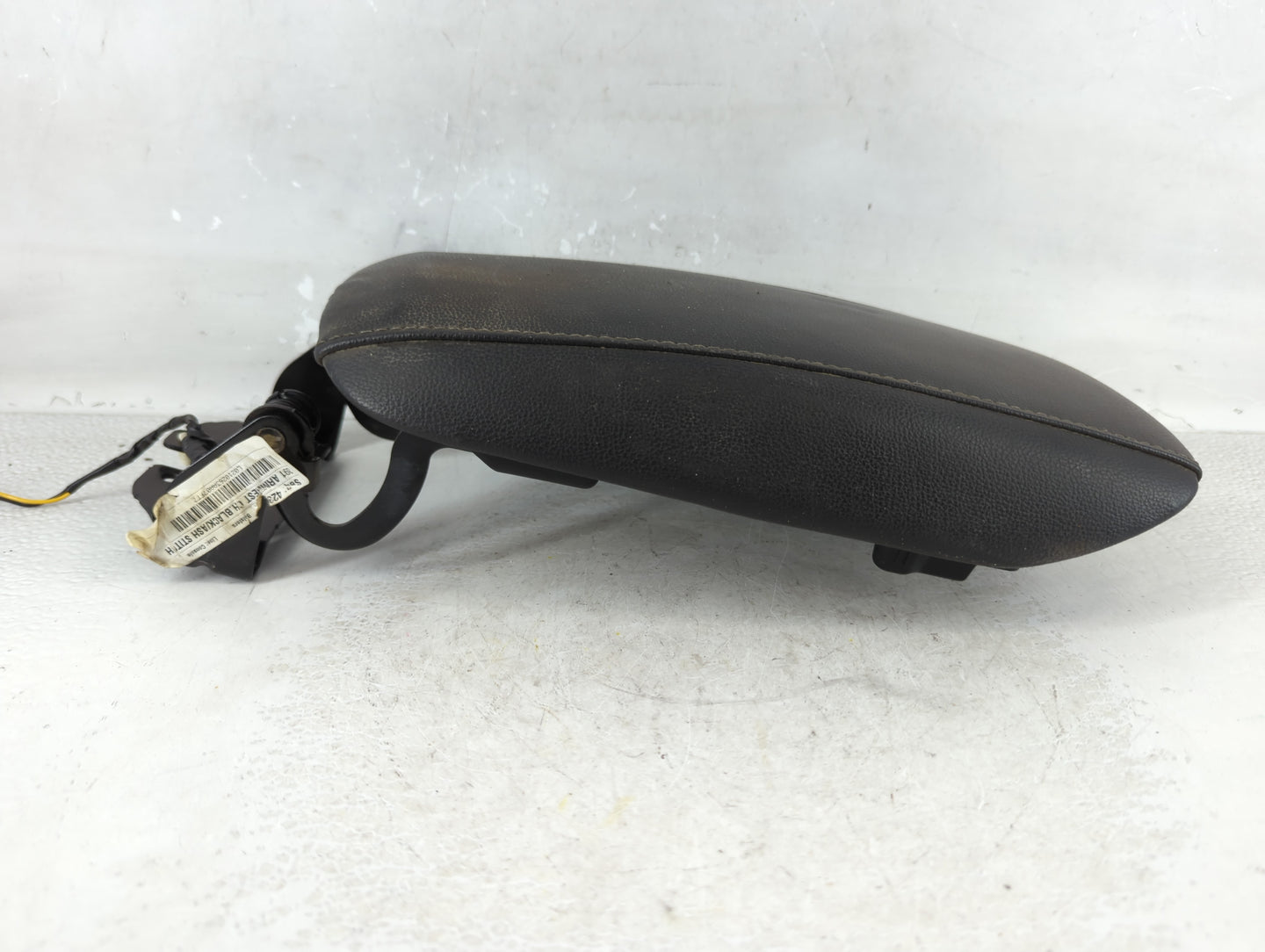 2013 Ford Fusion Center Floor Console Fits OEM Used Auto Parts - Oemusedautoparts1.com
