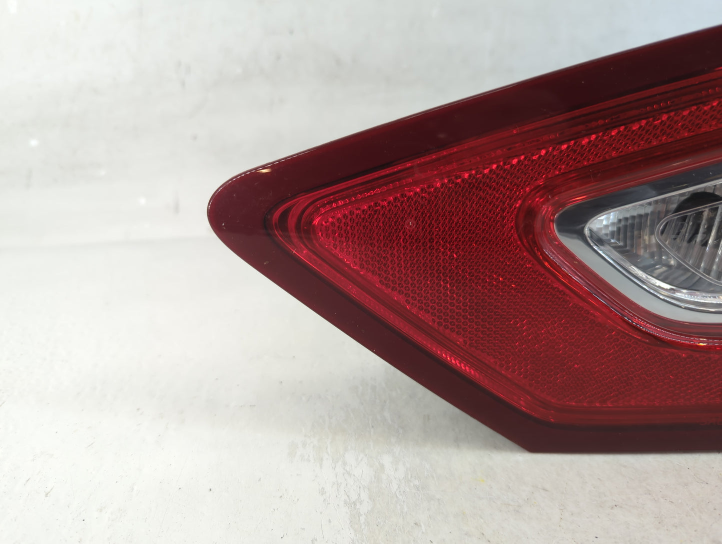 2013-2016 Ford Fusion Tail Light Assembly Passenger Right OEM P/N:DS73 13A412 A Fits Fits 2013 2014 2015 2016 OEM Used Auto 