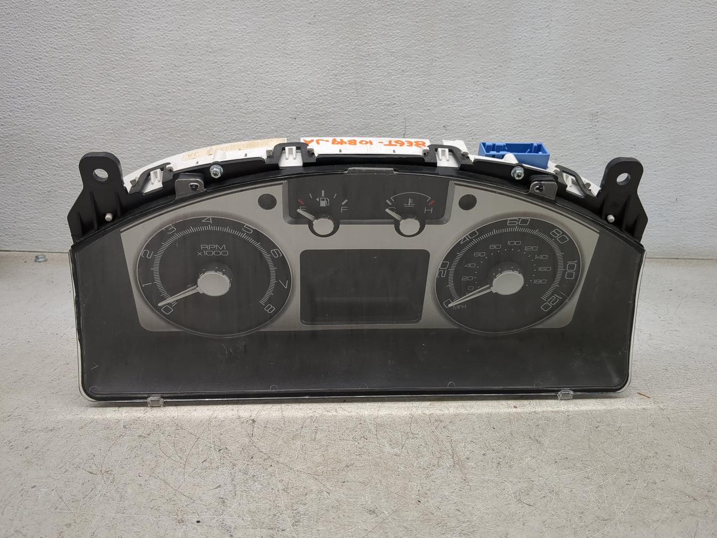 2013 Ford Fusion Instrument Cluster Speedometer Gauges P/N:DS7T-10849-JA DS7T-10849-JB, DS7T-10849-JC, DS7T-10849-JD Miles: 