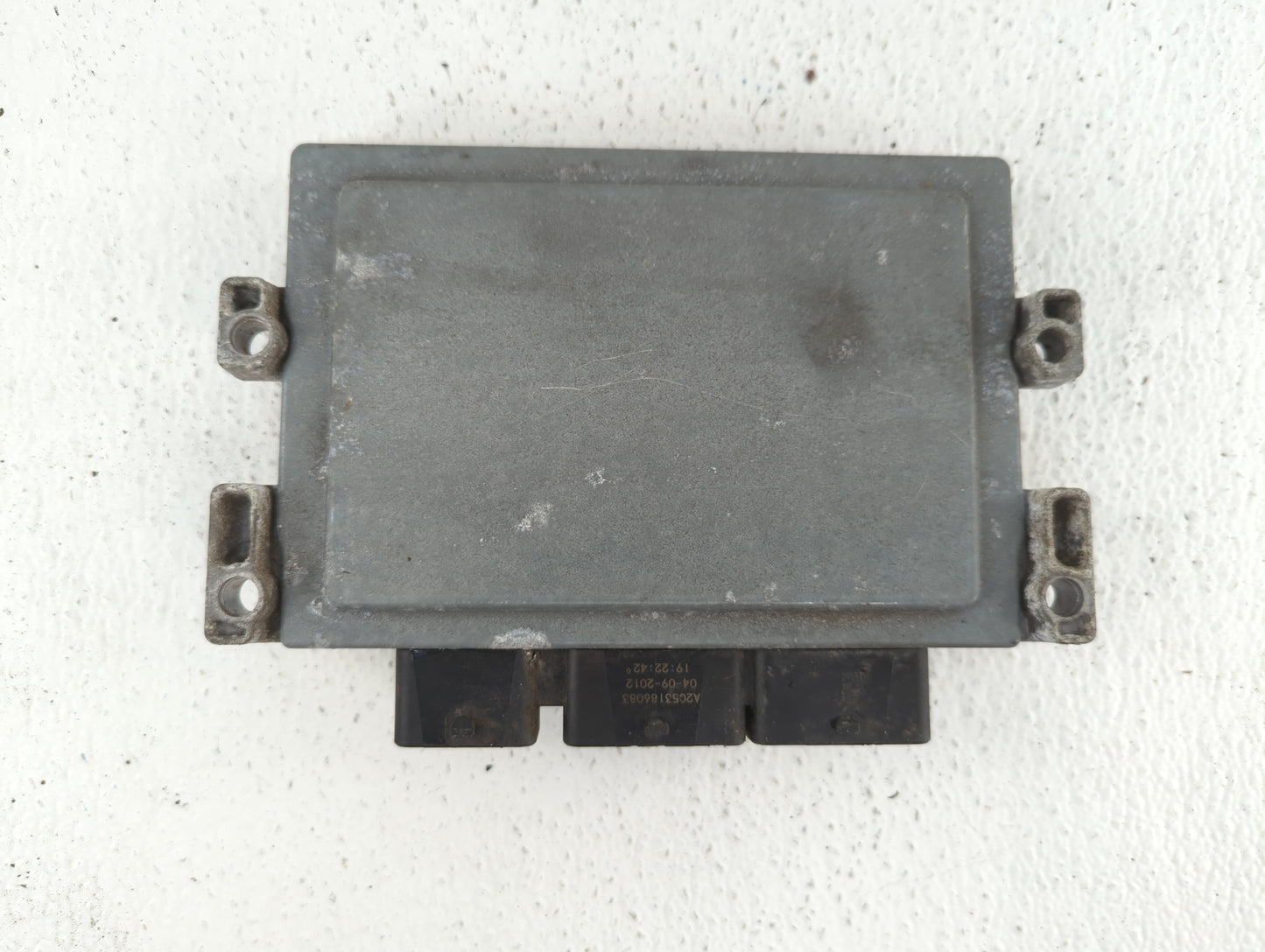 2013 Ford Fusion PCM Engine Control Computer ECU ECM PCU OEM P/N:DS7A-12A650-BFA DS7A-12A650-ATJ Fits OEM Used Auto Parts - 