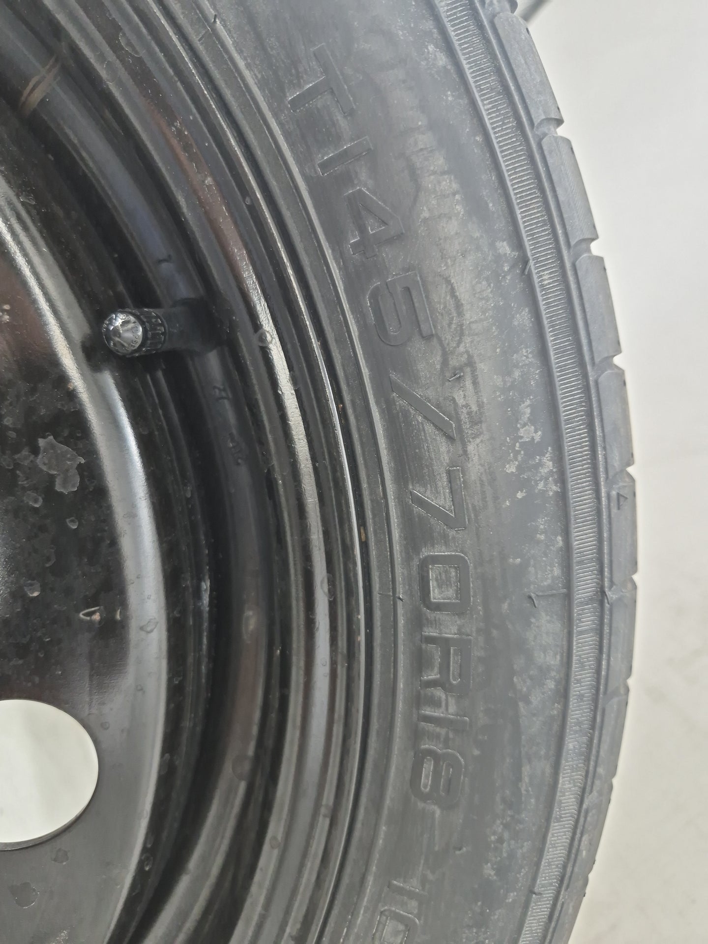 Ford Mks Spare Donut Tire Wheel Rim Oem - Oemusedautoparts1.com
