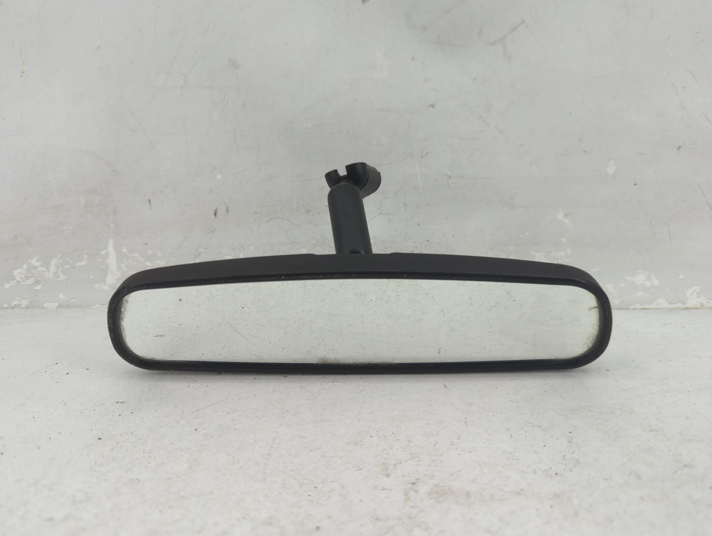 2010-2014 Ford Mustang Interior Rear View Mirror Replacement OEM P/N:8011681 Fits OEM Used Auto Parts - Oemusedautoparts1.co