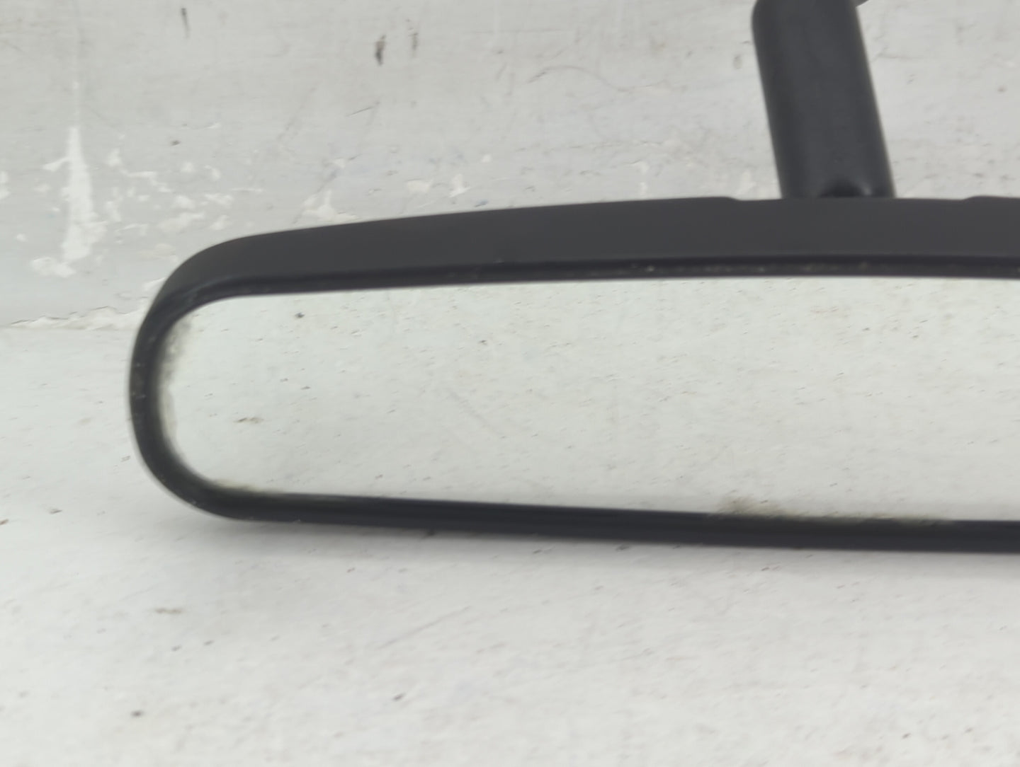 2010-2014 Ford Mustang Interior Rear View Mirror Replacement OEM P/N:8011681 Fits OEM Used Auto Parts - Oemusedautoparts1.co