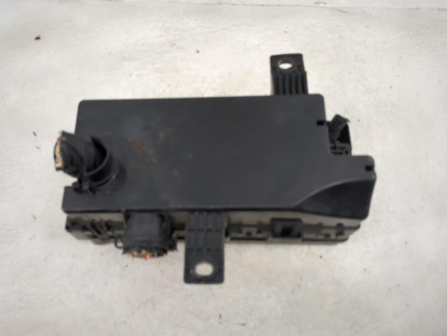 2012-2014 Ford Mustang Fusebox Fuse Box Panel Relay Module P/N:6E5T-14A003-AB 5C3T-14B192-AA Fits Fits 2012 2013 2014 OEM Us