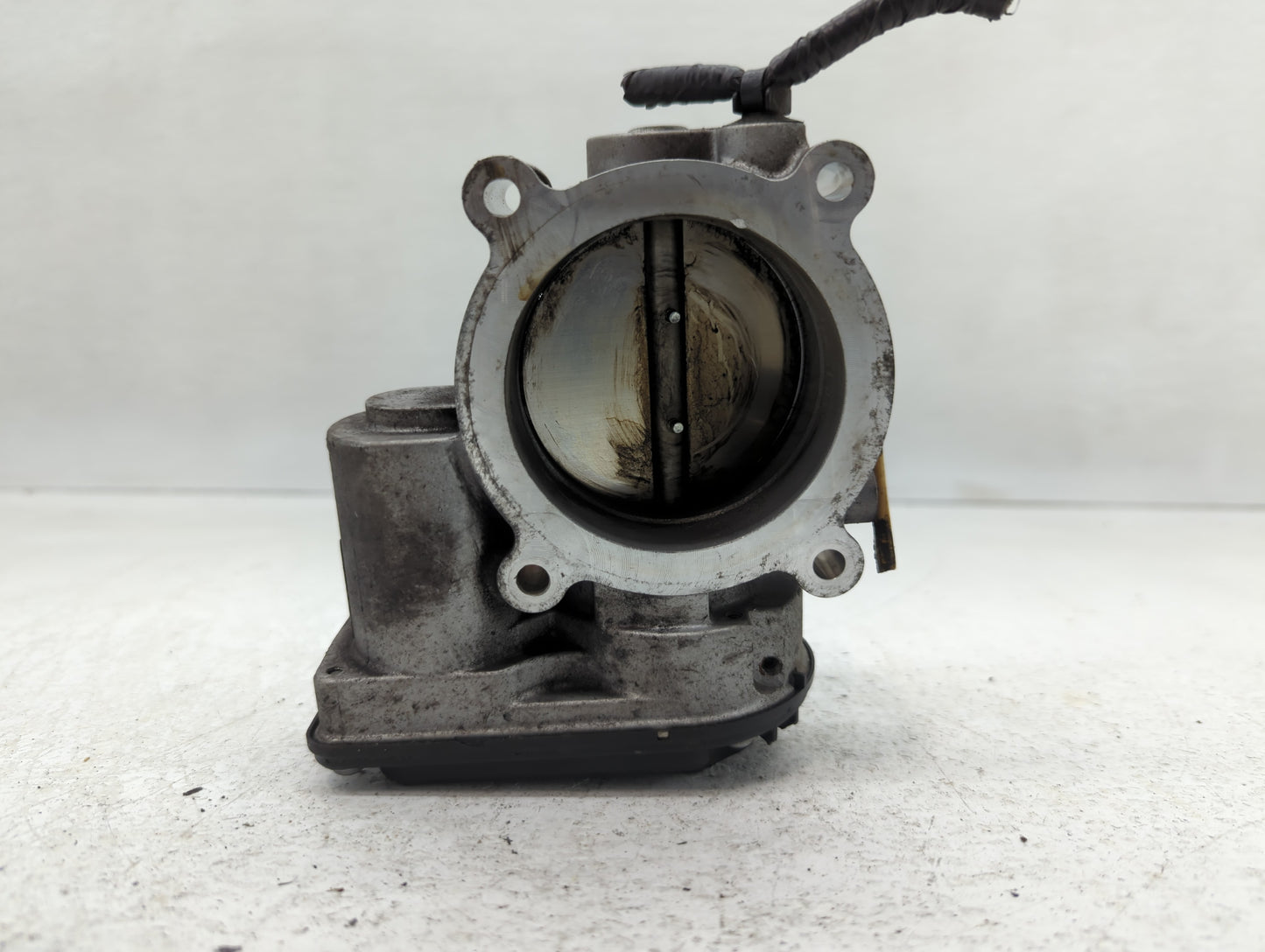 2011-2017 Ford Mustang Throttle Body P/N:180924000811 AT4E-9F991-EL Fits Fits 2011 2012 2013 2014 2015 2016 2017 2018 2019 O