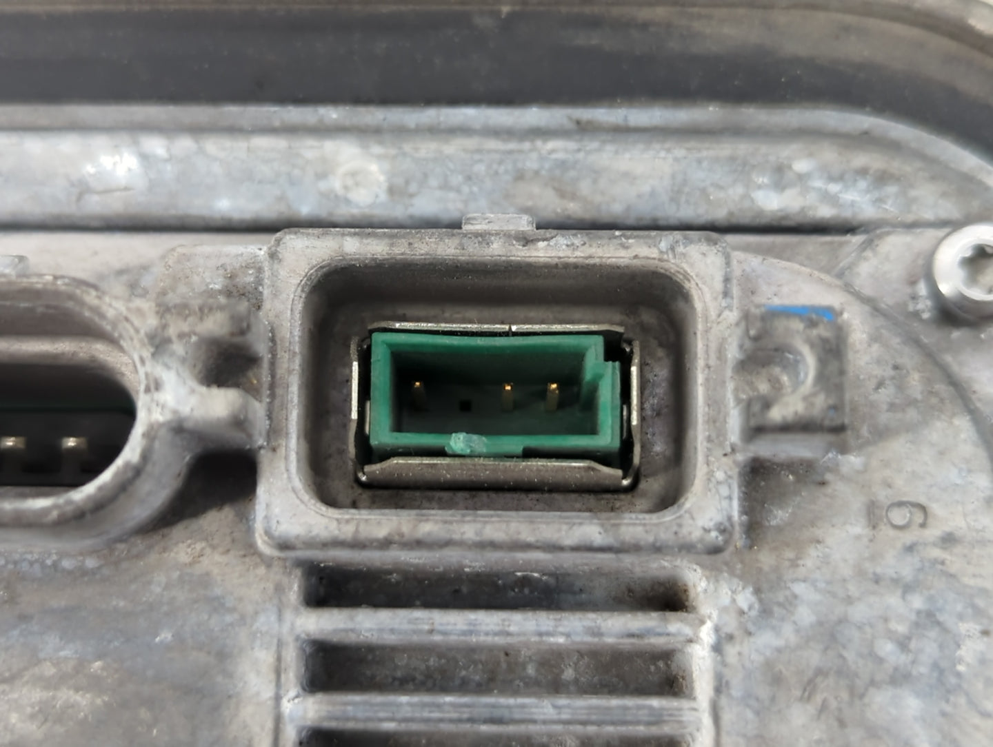 2008-2014 Ford Mustang Headlight Ballast Head Light - Oemusedautoparts1.com