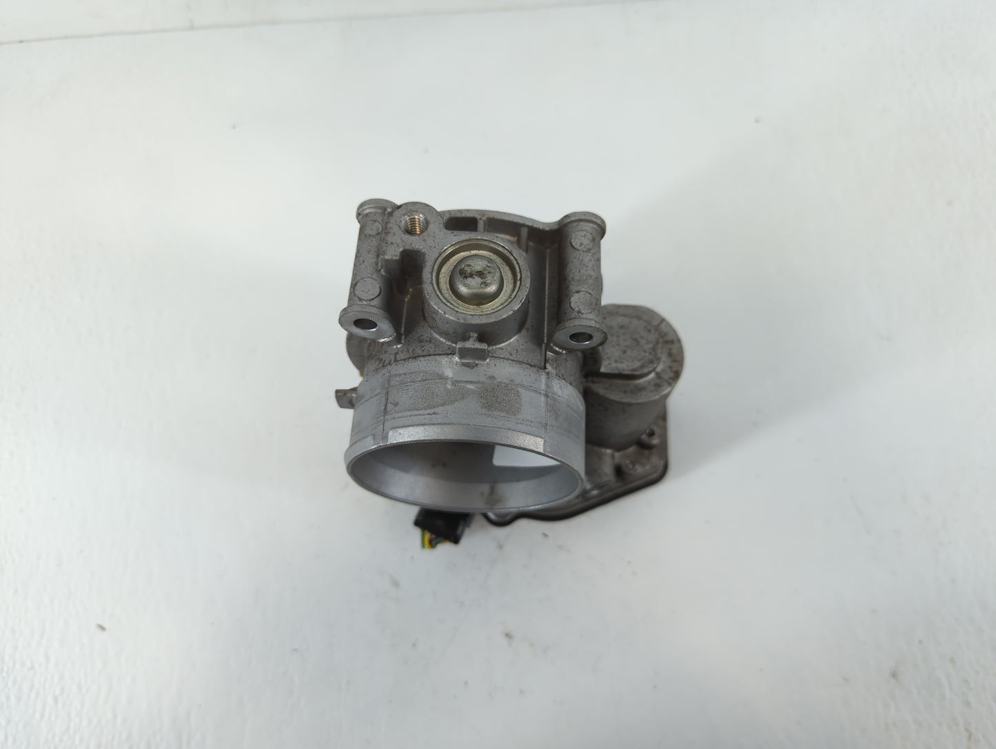 2011-2017 Ford Mustang Throttle Body P/N:120544001122 AT4E-ED Fits Fits 2011 2012 2013 2014 2015 2016 2017 2018 2019 OEM Use
