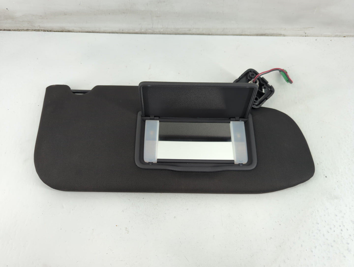 2013-2019 Ford Taurus Sun Visor Shade Replacement Passenger Right Mirror Fits OEM Used Auto Parts - Oemusedautoparts1.com