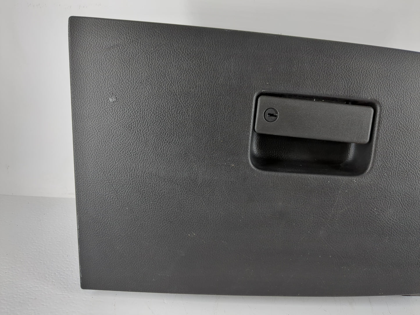 2013 Ford Taurus Passenger Glove Box Door Storage Compartment - Oemusedautoparts1.com