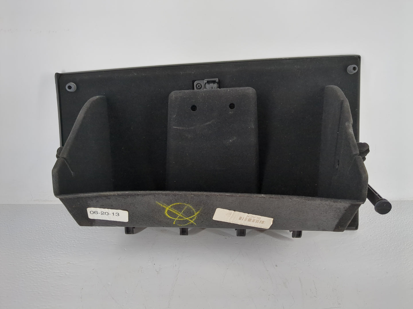 2013 Ford Taurus Passenger Glove Box Door Storage Compartment - Oemusedautoparts1.com