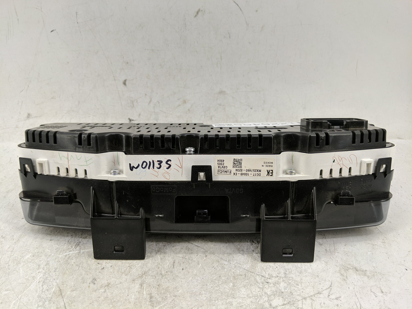 2013 Ford Taurus Instrument Cluster Speedometer Gauges P/N:MX257460-8234 DG1T-10849-EK Fits OEM Used Auto Parts - Oemusedaut