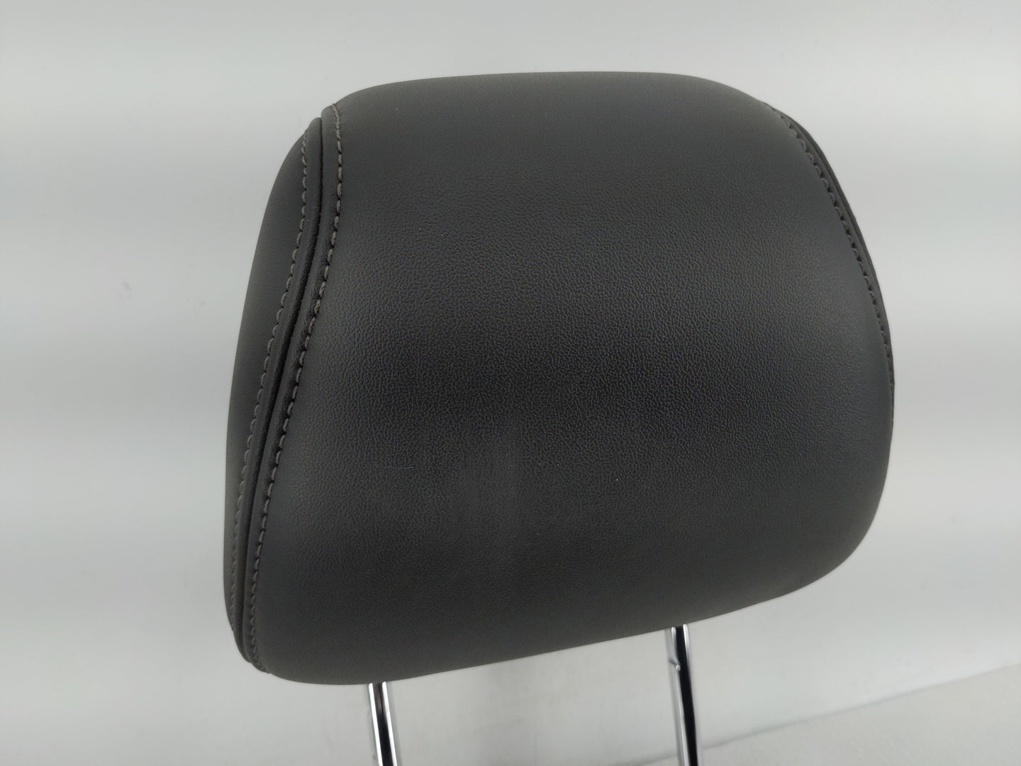 2013 Ford Taurus Headrest Head Rest Rear Seat Fits Fits 1999 2000 OEM Used Auto Parts - Oemusedautoparts1.com