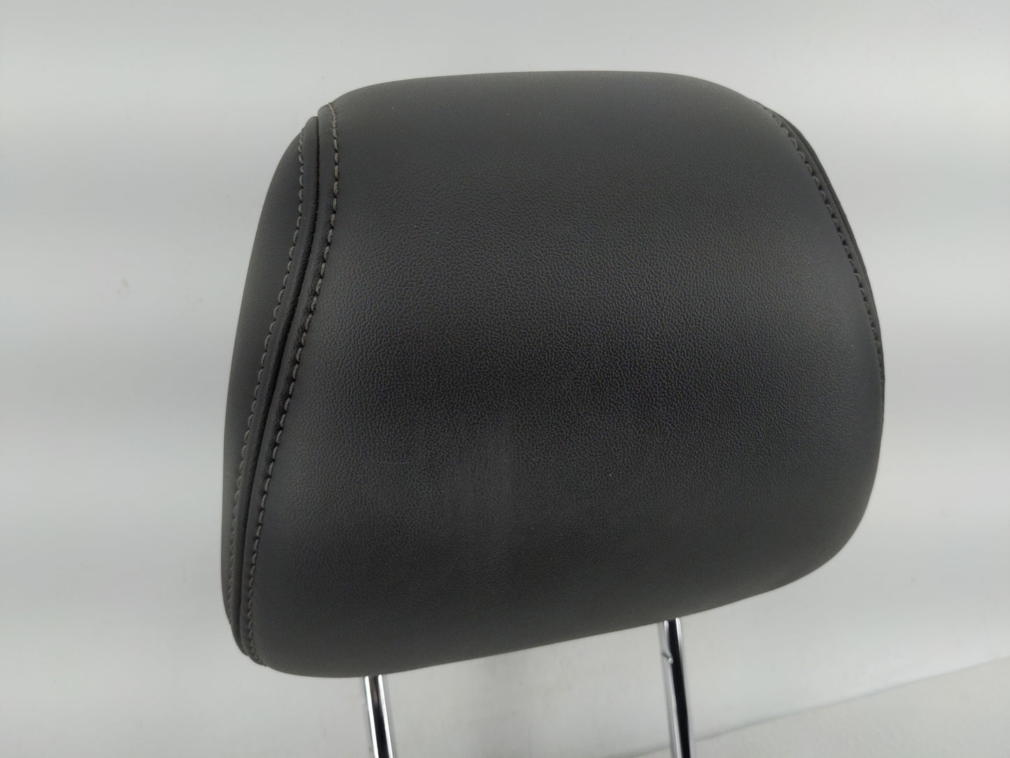 2013 Ford Taurus Headrest Head Rest Rear Seat Fits Fits 1999 2000 OEM Used Auto Parts - Oemusedautoparts1.com