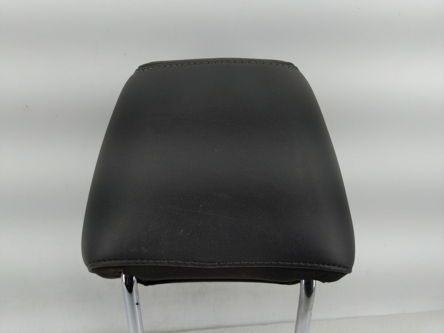 2013 Ford Taurus Headrest Head Rest Rear Seat Fits Fits 1999 2000 OEM Used Auto Parts - Oemusedautoparts1.com