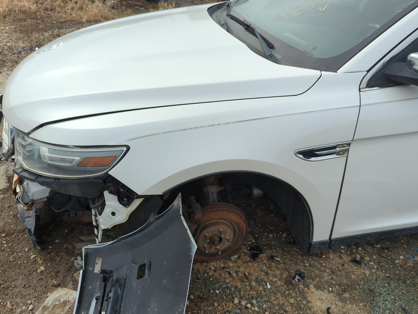 2010-2019 Ford Taurus Driver Fender - Oemusedautoparts1.com