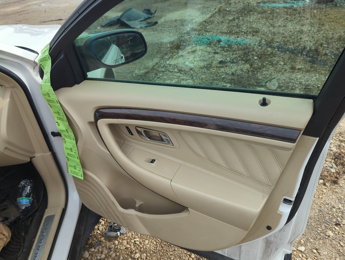 2013 Ford Taurus Front Right Passenger Interior Door Panel Trim - Oemusedautoparts1.com