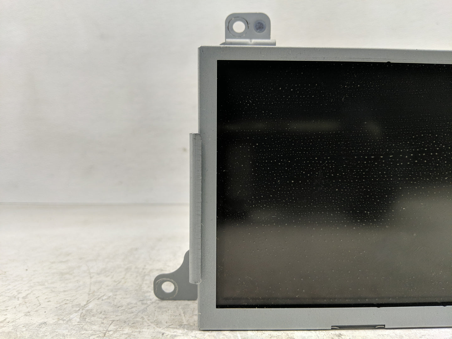 2013-2016 Ford Taurus Radio AM FM Cd Player Receiver Replacement P/N:DG1T-14239-BN Fits Fits 2013 2014 2015 2016 OEM Used Au