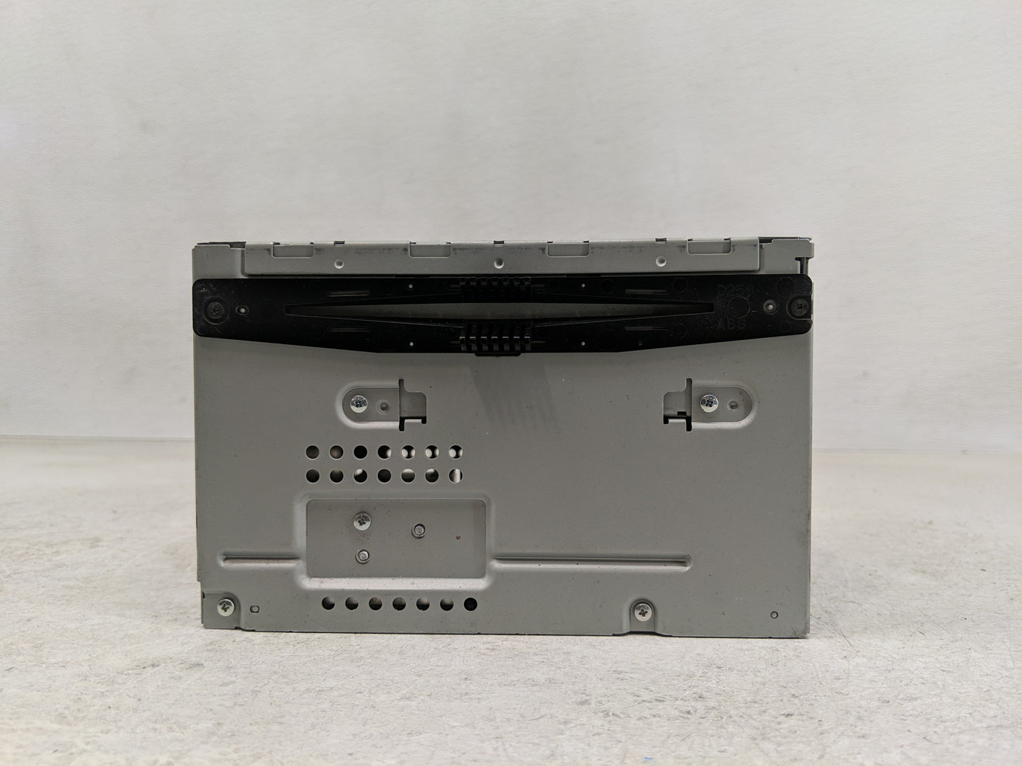 2013 Ford Taurus Radio AM FM Cd Player Receiver Replacement P/N:BG1T-19C159-AB Fits OEM Used Auto Parts - Oemusedautoparts1.