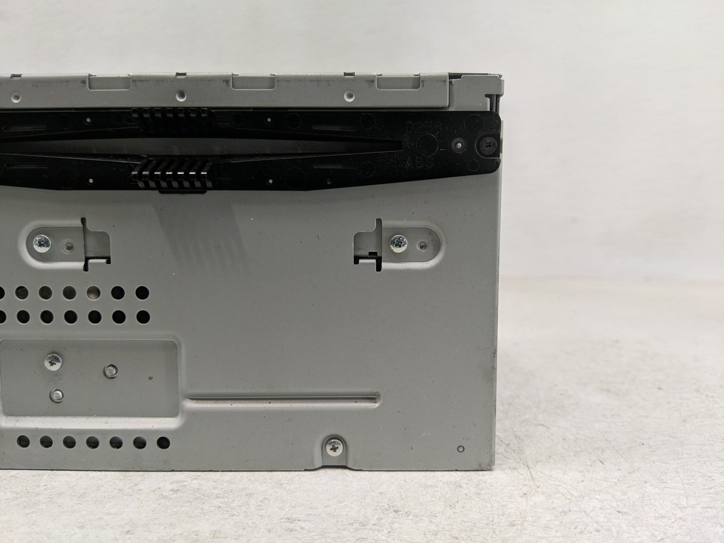 2013 Ford Taurus Radio AM FM Cd Player Receiver Replacement P/N:BG1T-19C159-AB Fits OEM Used Auto Parts - Oemusedautoparts1.
