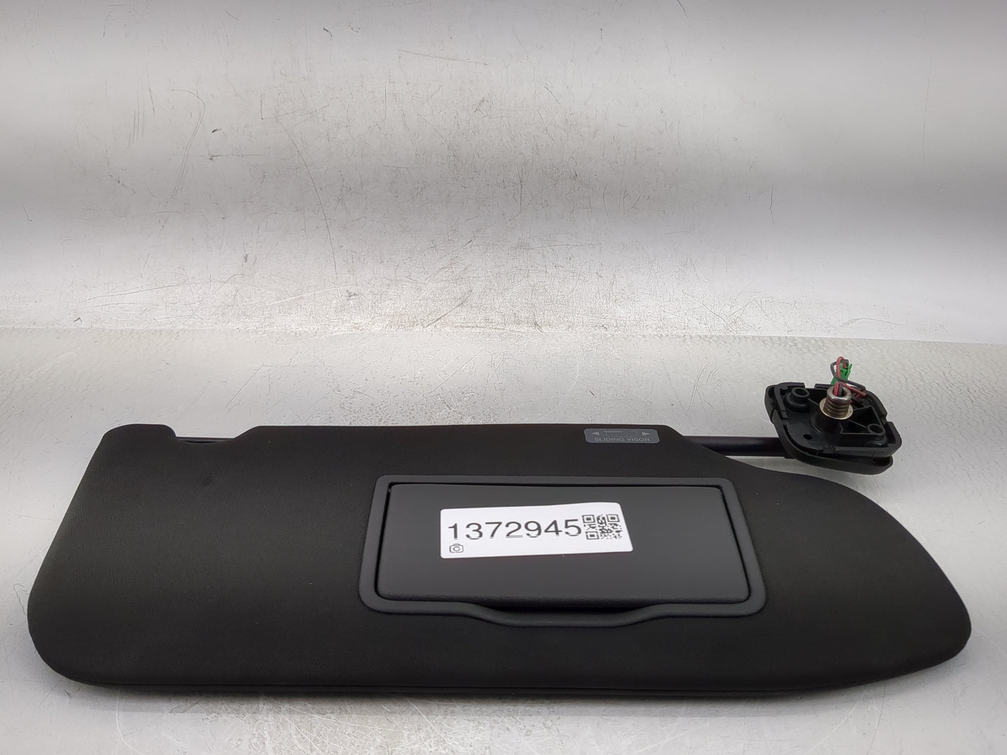 2013-2019 Ford Taurus Sun Visor Shade Replacement Passenger Right Mirror Fits OEM Used Auto Parts - Oemusedautoparts1.com