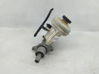 2013-2019 Ford Taurus Brake Master Cylinder 1376416 - Oemusedautoparts1.com