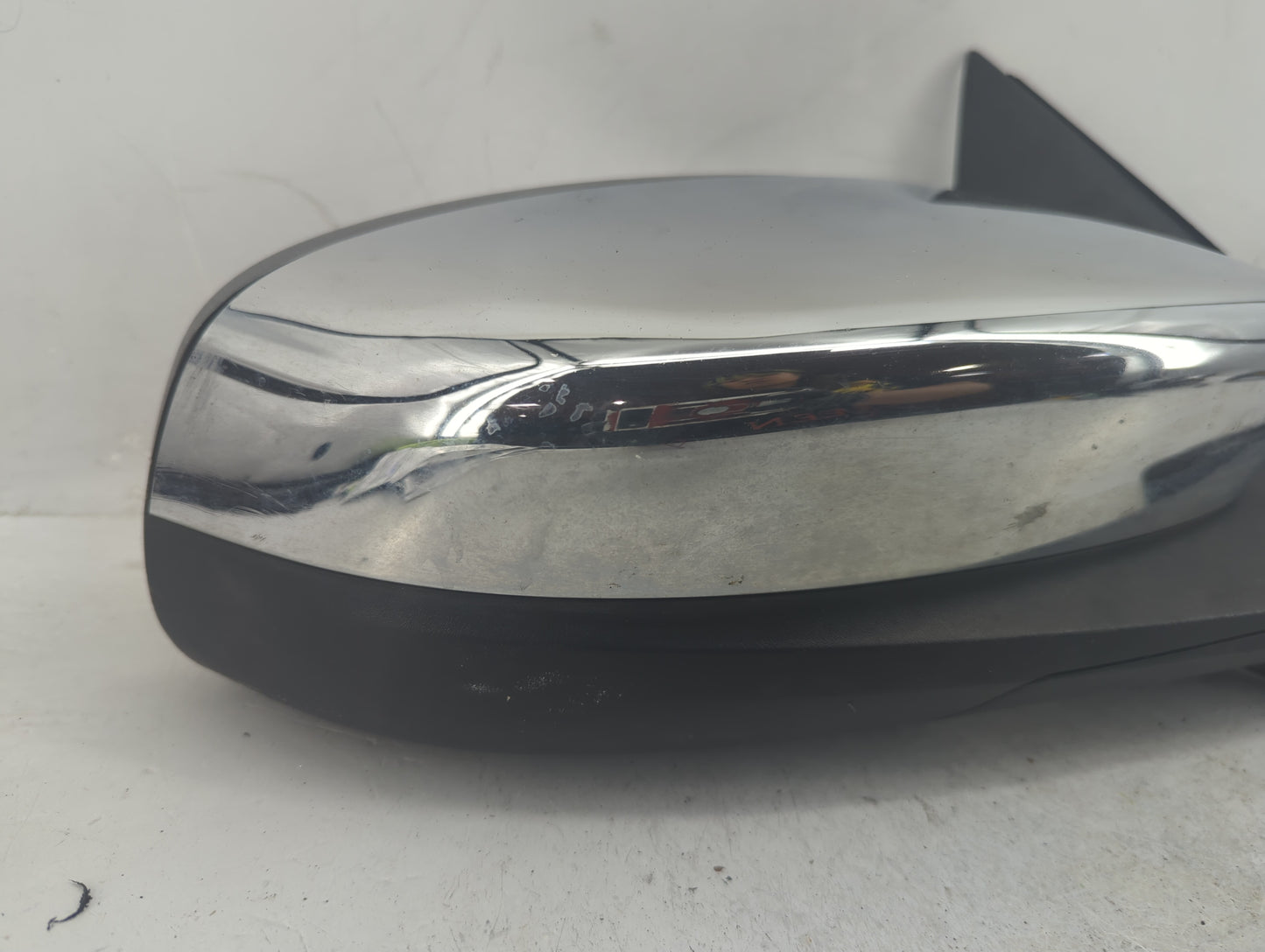 2010-2019 Ford Taurus Passenger Side View Mirror - Right Door Mirror OEM Used - Oemusedautoparts1.com