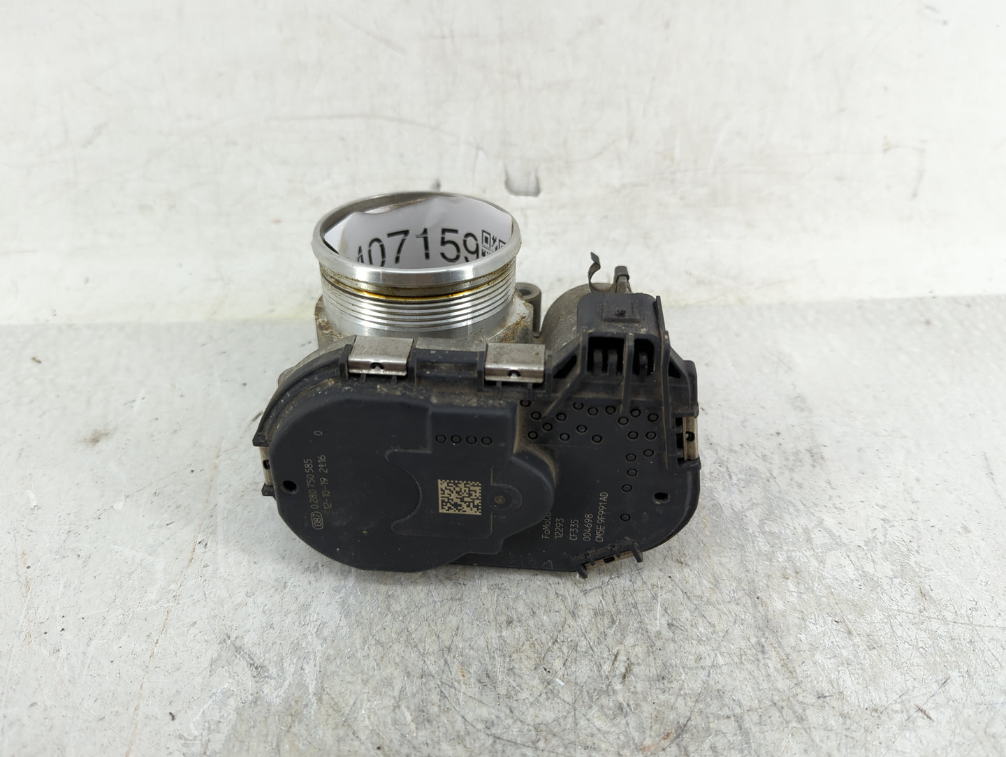 2013-2017 Ford Taurus Throttle Body P/N:CM5E 9F991 AD 0 280 750 585 Fits Fits 2012 2013 2014 2015 2016 2017 OEM Used Auto Pa