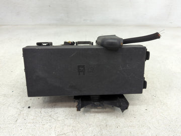 2013-2016 Ford Taurus Fusebox Fuse Box Panel Relay Module P/N:DG1T-14A003-BA Fits Fits 2013 2014 2015 2016 OEM Used Auto Par