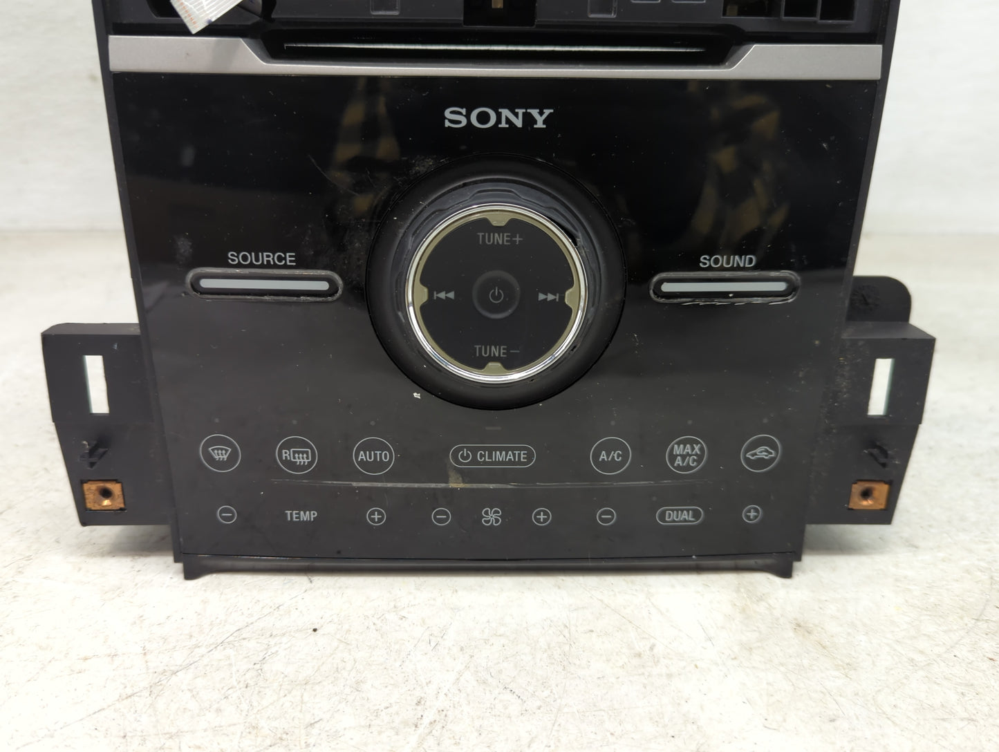 2013 Ford Taurus Radio AM FM Cd Player Receiver Replacement P/N:DG1T-18A802-EK Fits OEM Used Auto Parts - Oemusedautoparts1.