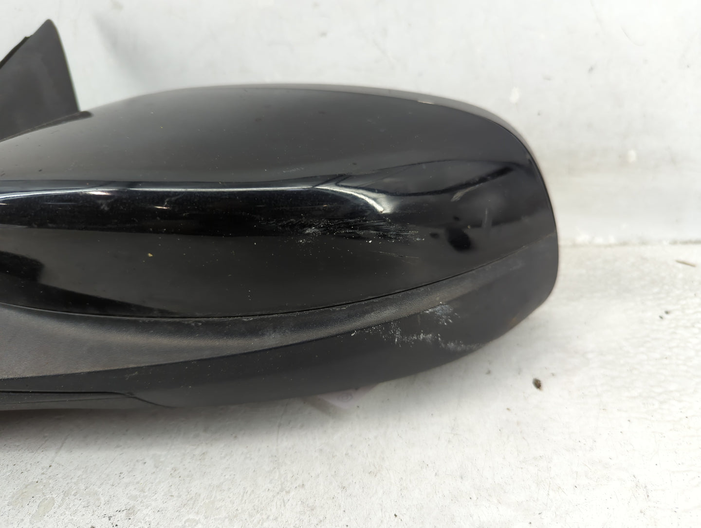 2010-2019 Ford Taurus Driver Side View Mirror - Left Door Mirror OEM Used - Oemusedautoparts1.com