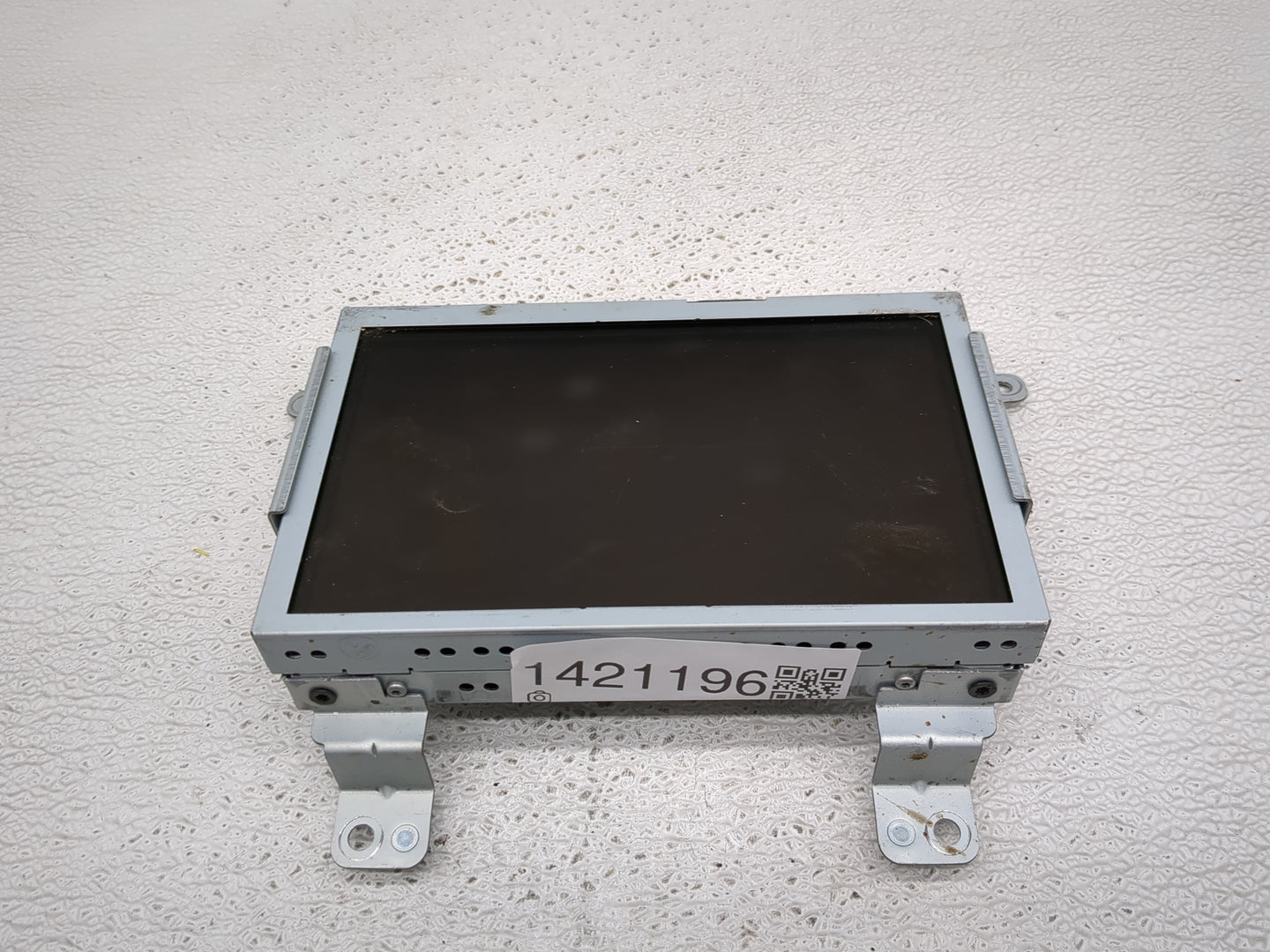 2013-2016 Ford Taurus Radio AM FM Cd Player Receiver Replacement P/N:DG1T-18B955-FB Fits Fits 2013 2014 2015 2016 OEM Used A