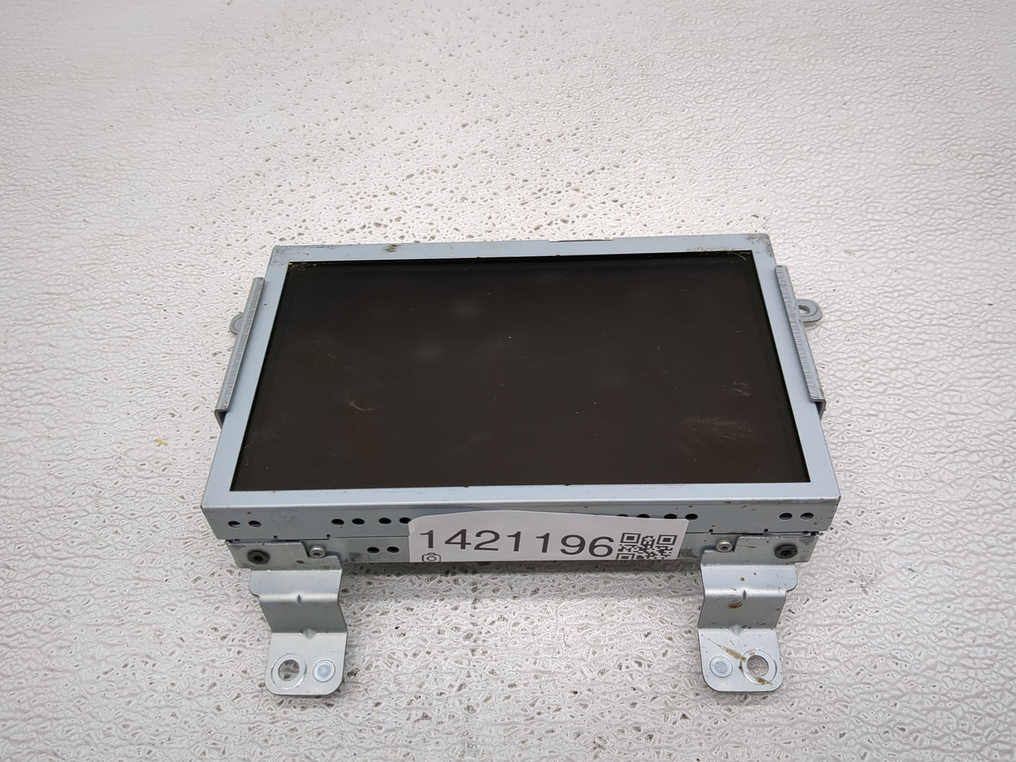 2013-2016 Ford Taurus Radio AM FM Cd Player Receiver Replacement P/N:DG1T-18B955-FB Fits Fits 2013 2014 2015 2016 OEM Used A