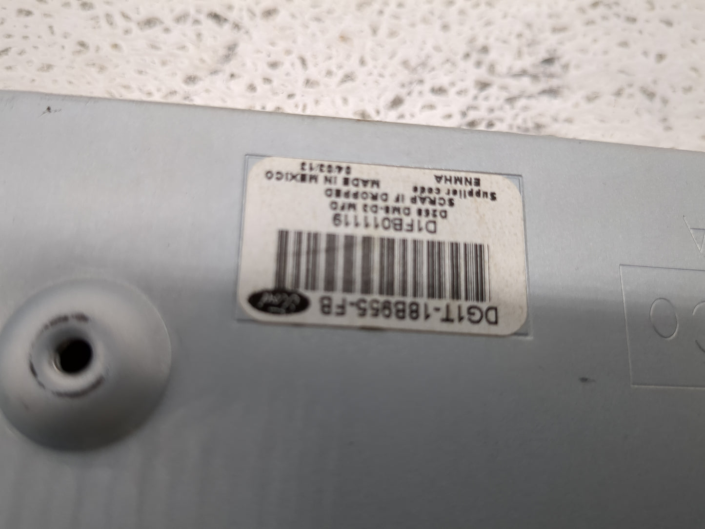 2013-2016 Ford Taurus Radio AM FM Cd Player Receiver Replacement P/N:DG1T-18B955-FB Fits Fits 2013 2014 2015 2016 OEM Used A