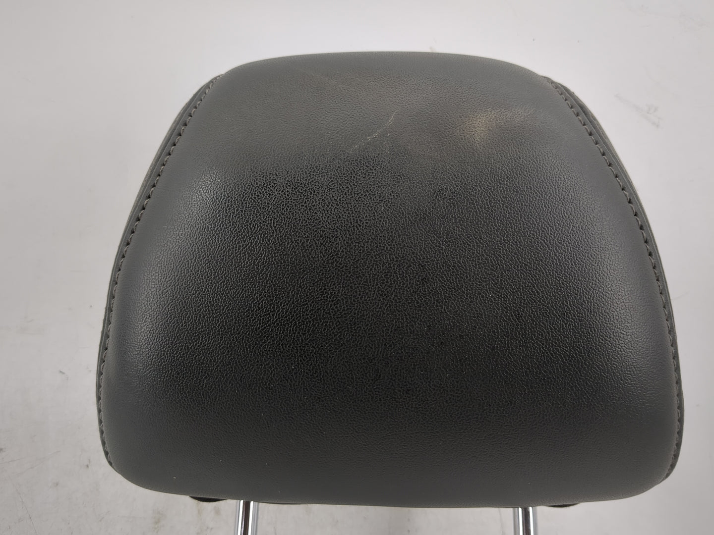 2013 Ford Taurus Headrest Head Rest Rear Seat Fits OEM Used Auto Parts - Oemusedautoparts1.com