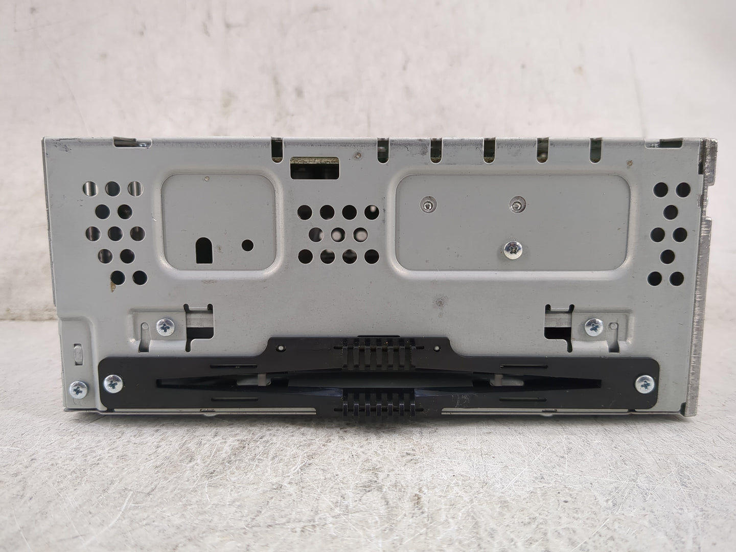 2013-2015 Ford Taurus Radio AM FM Cd Player Receiver Replacement P/N:DG1T-19C107-H DG1T-19C107-FB Fits Fits 2013 2014 2015 O