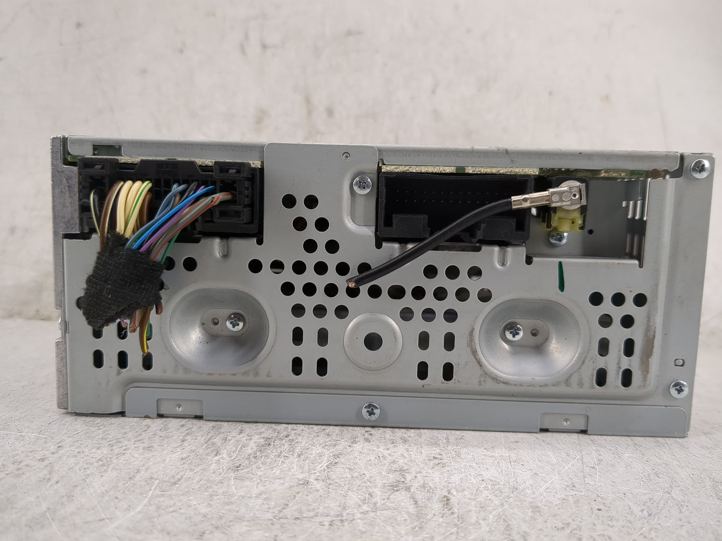 2013-2015 Ford Taurus Radio AM FM Cd Player Receiver Replacement P/N:DG1T-19C107-H DG1T-19C107-FB Fits Fits 2013 2014 2015 O