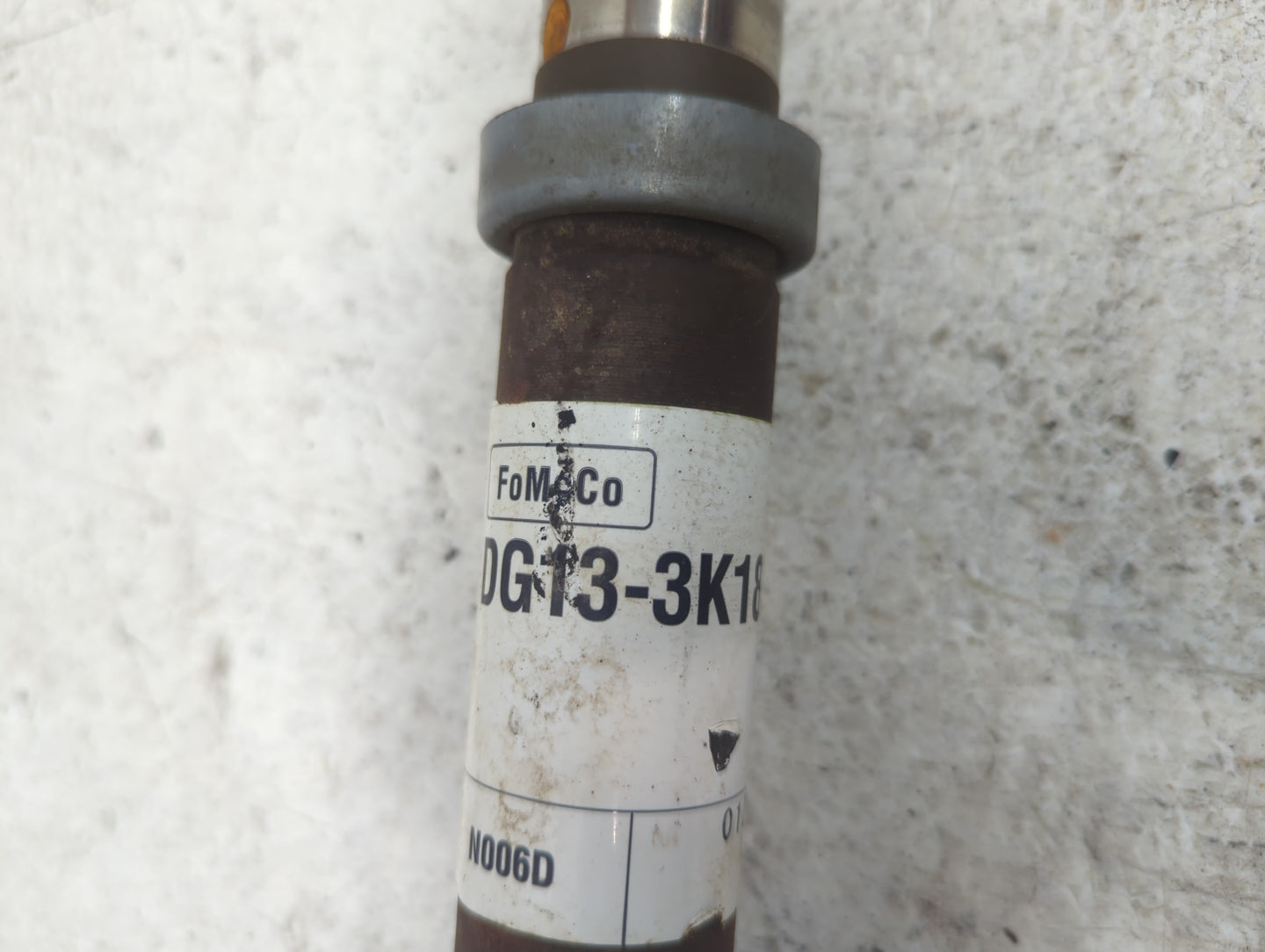 2013-2019 Ford Taurus Axle Shaft Front Passenger Cv C/v - Oemusedautoparts1.com
