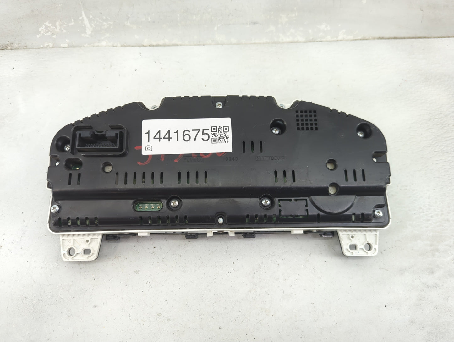 2013 Ford Taurus Instrument Cluster Speedometer Gauges P/N:DG1T-10849-GK MX257460-8253 Fits OEM Used Auto Parts - Oemusedaut