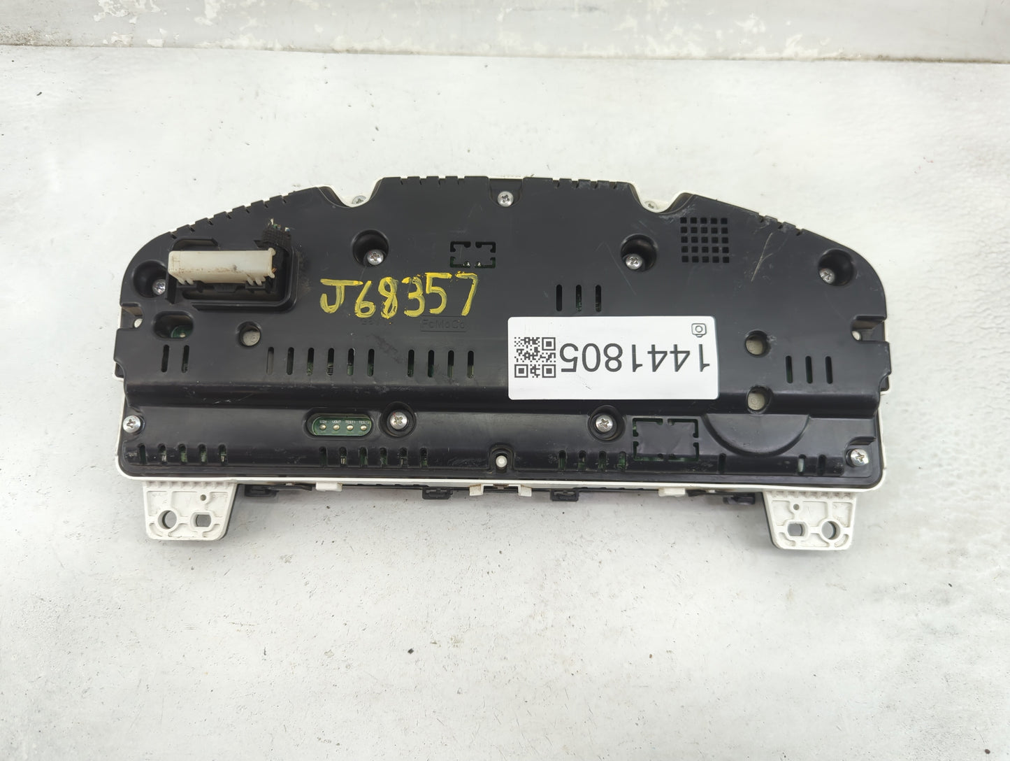 2013 Ford Taurus Instrument Cluster Speedometer Gauges P/N:DG1T-10849-CK MX257460-8214 Fits OEM Used Auto Parts - Oemusedaut