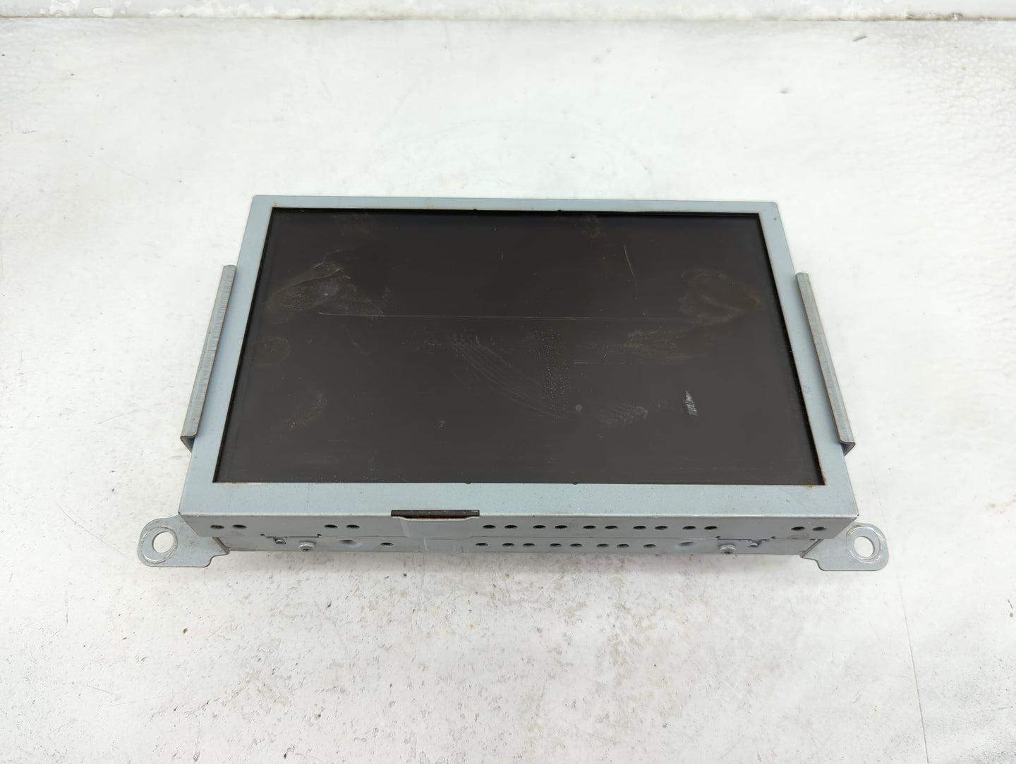 2013 Ford Taurus Information Display Screen 1466033 - Oemusedautoparts1.com