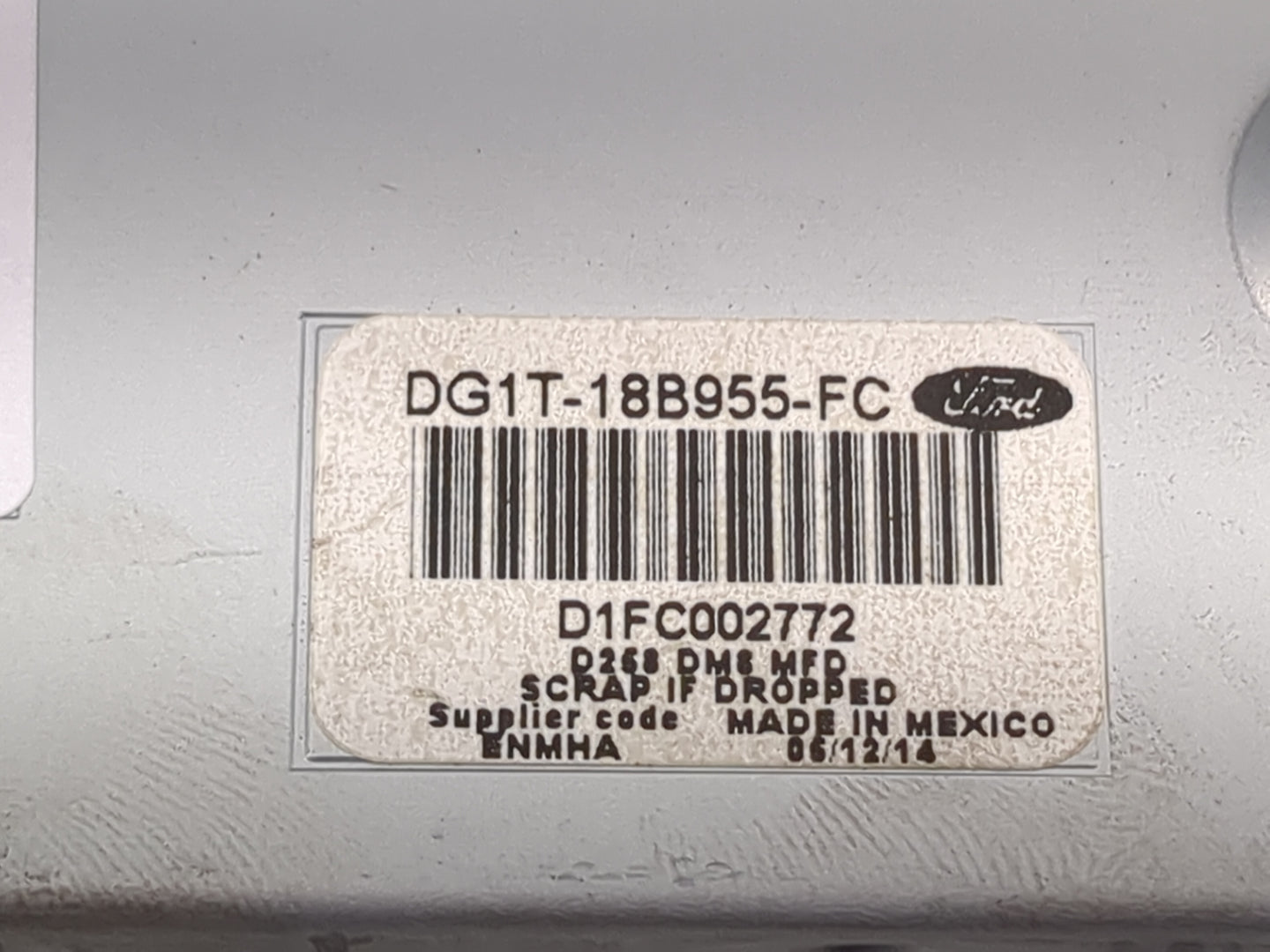 2013 Ford Taurus Information Display Screen 1483568 - Oemusedautoparts1.com