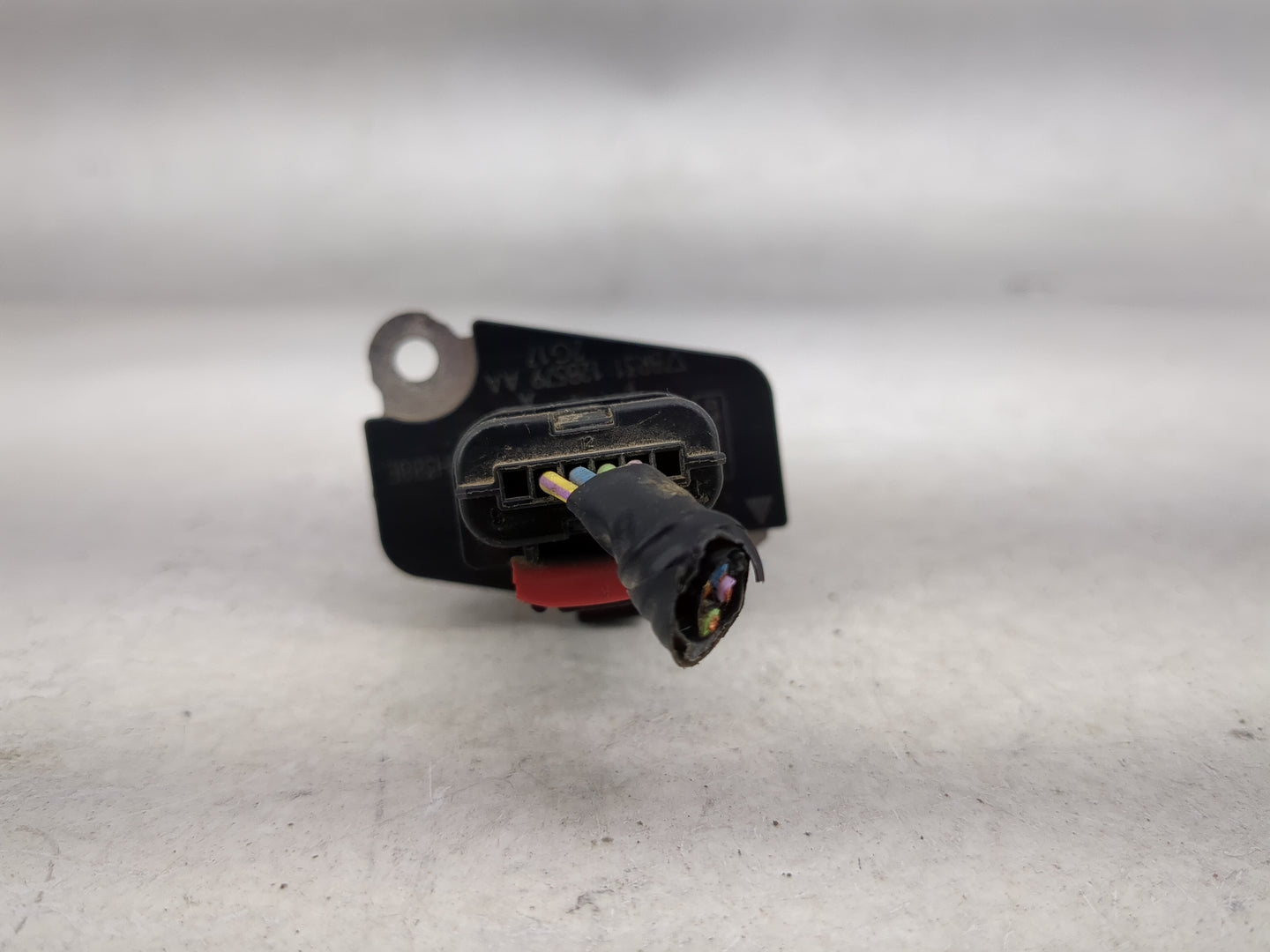 2013-2016 Ford Taurus Mass Air Flow Meter Maf 1485769 - Oemusedautoparts1.com