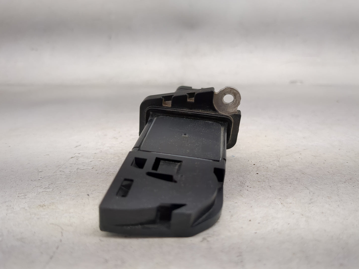 2013-2016 Ford Taurus Mass Air Flow Meter Maf 1485769 - Oemusedautoparts1.com