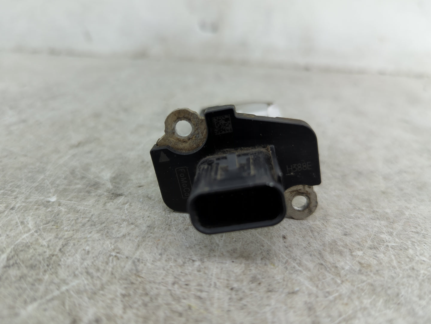 2013-2016 Ford Taurus Mass Air Flow Meter Maf 1487171 - Oemusedautoparts1.com